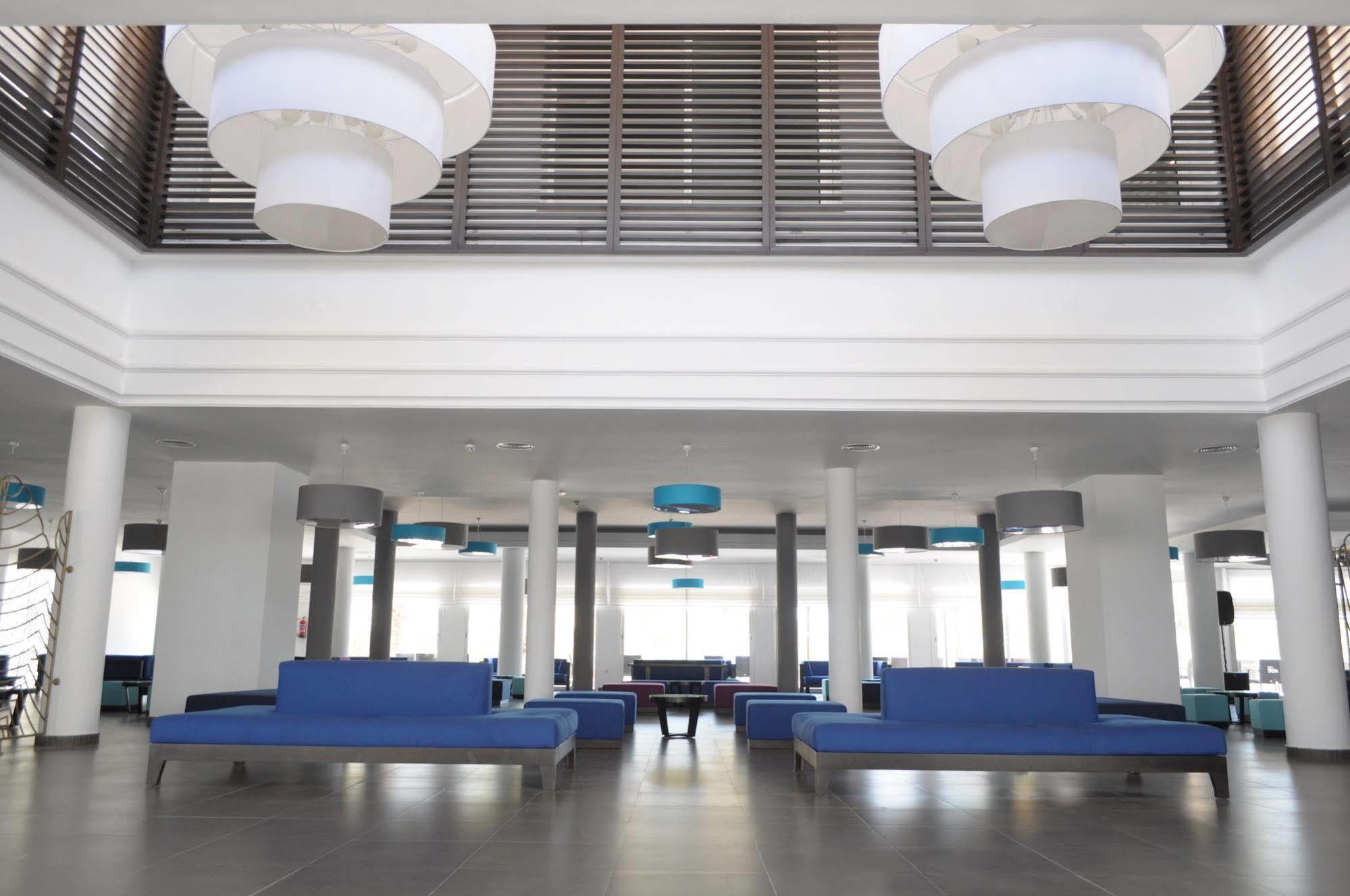 Club Marmara Palm Beach Mezraia Εξωτερικό φωτογραφία